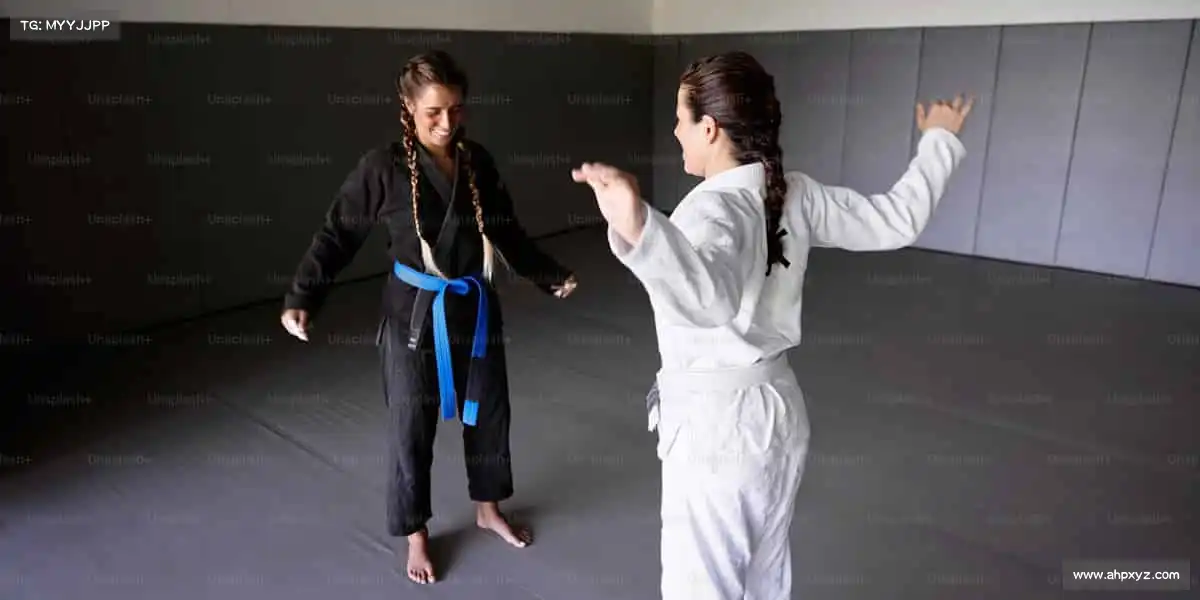 im电竞🏹瞄准目标,一箭穿心!用运动的态度,征服每一个挑战!